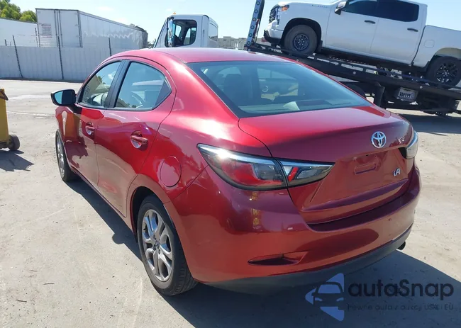 3MYDLBYVXJY307060: 43175235