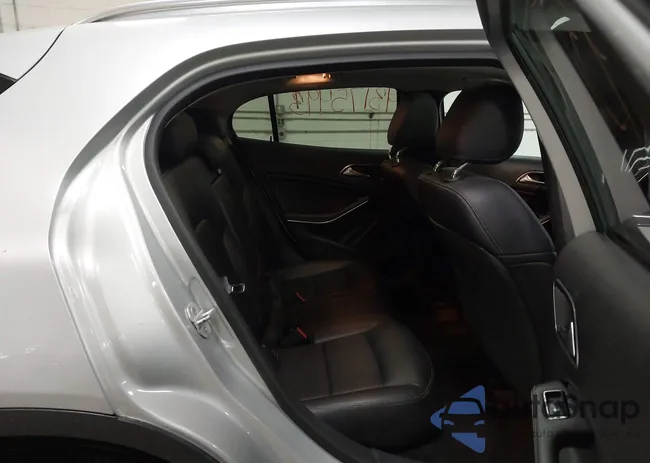 WDCTG4EB9FJ177010: 43175493