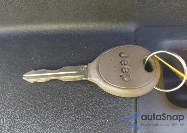 1C4NJDBB0ED641884: 43175512