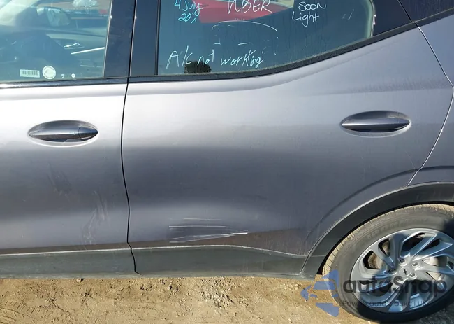 1G1FY6S00P4181342: 43174742