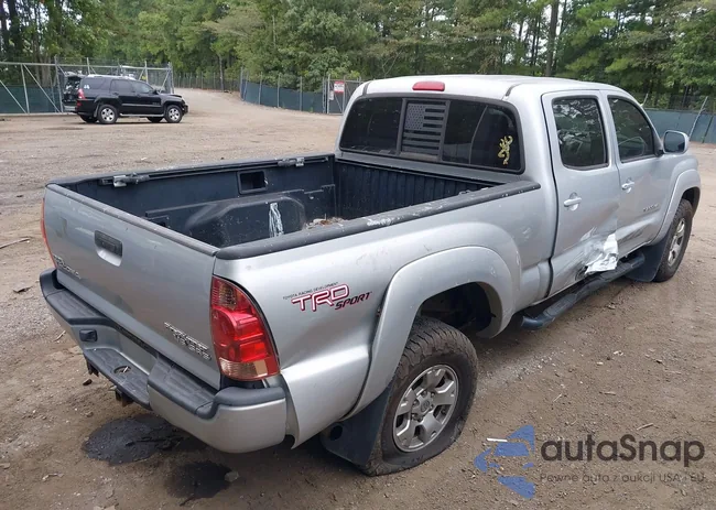 3TMKU72N28M017504: 43174776