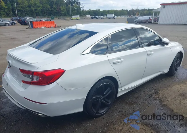 1HGCV1F30KA157158: 43174783