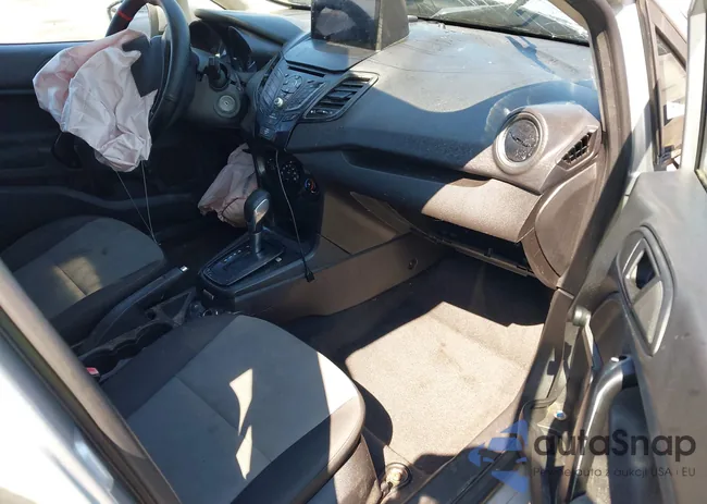 3FADP4TJ1GM136305: 43174808