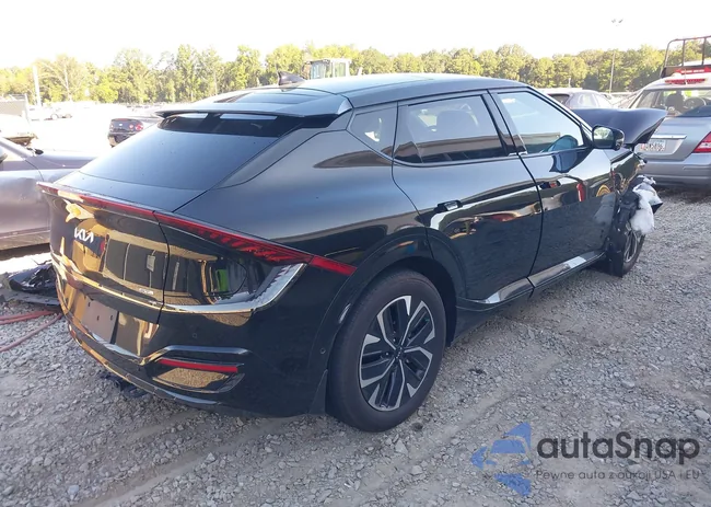 KNDC44LA5R5209554: 43174811