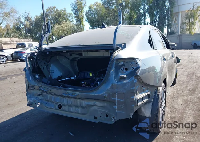 3KPF44AC0RE719977: 43174833