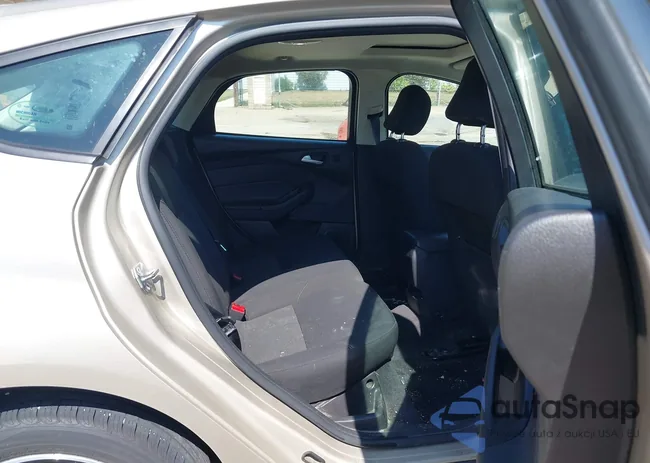 1FADP3M29HL340063: 43176073