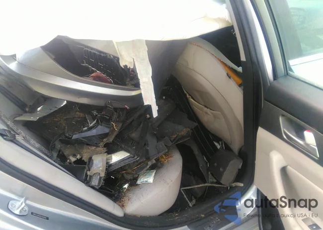 5NPE24AF8FH185940: 43176198