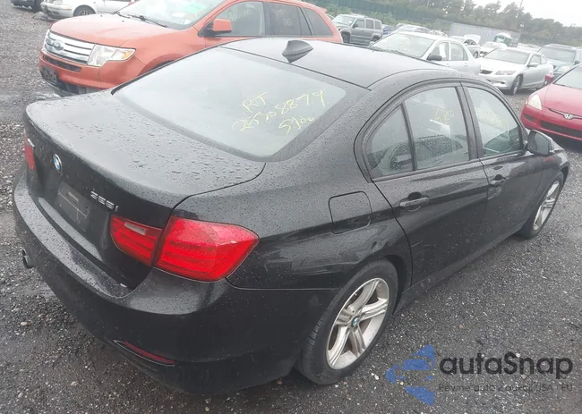 WBA3B5G51DNS03992: 43176213