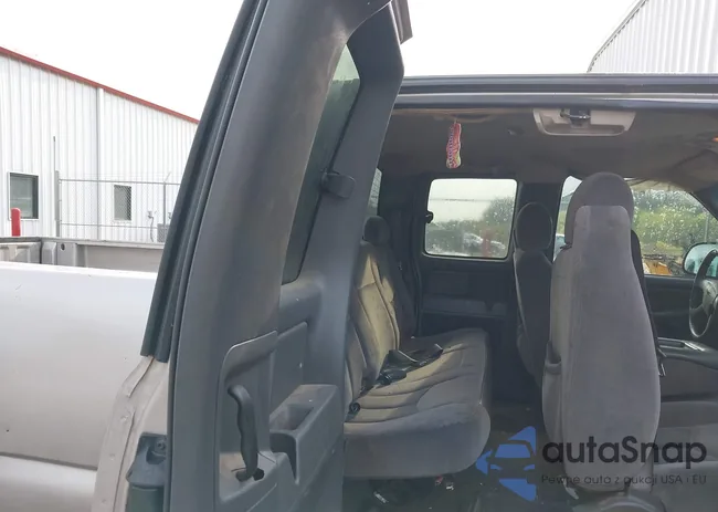 2GTEK19B651324043: 43176270