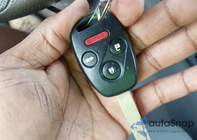 2HGFG12677H540935: 43175670