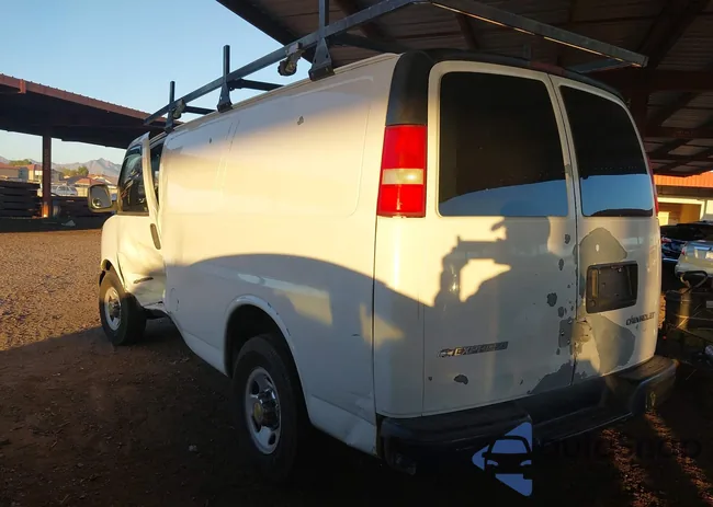 1GCGG25V751152384: 43175694