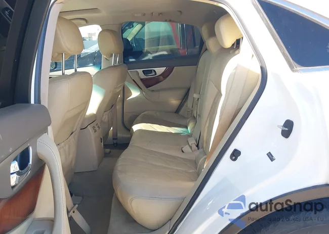 JN8AS1MU8CM121118: 43175700