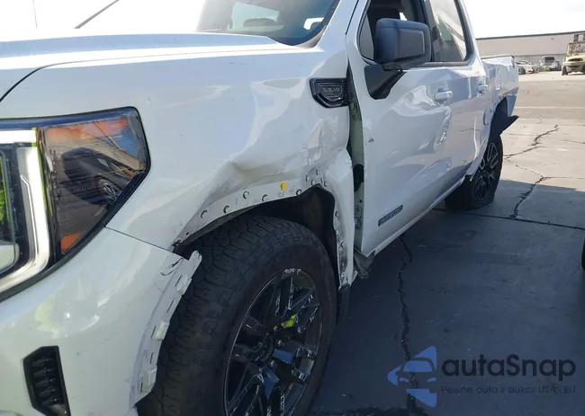 1GTUUCED7PZ131872: 43175798