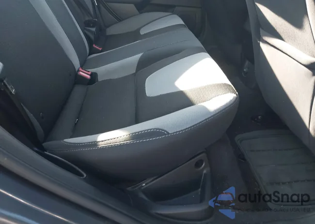 1FADP3F26EL397989: 43177216