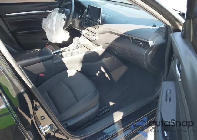 1N4BL4DV0NN390532: 43177229