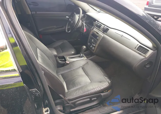 2G1WD58C179251838: 43177312