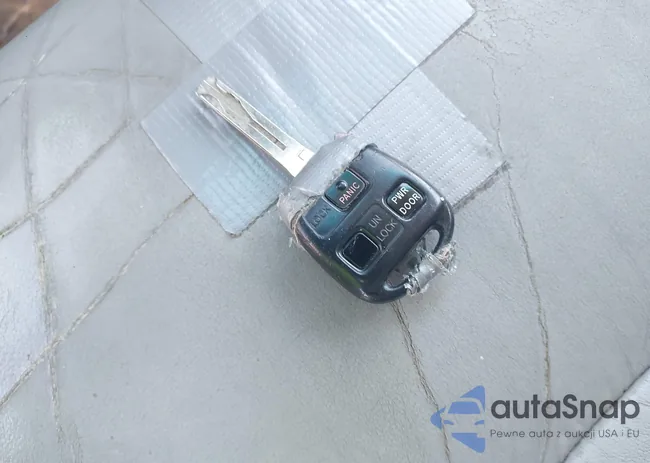 2T2GK31U98C043843: 43177347