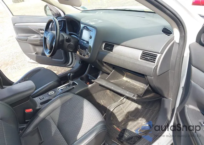 JA4AZ3A30FZ000194: 43177532