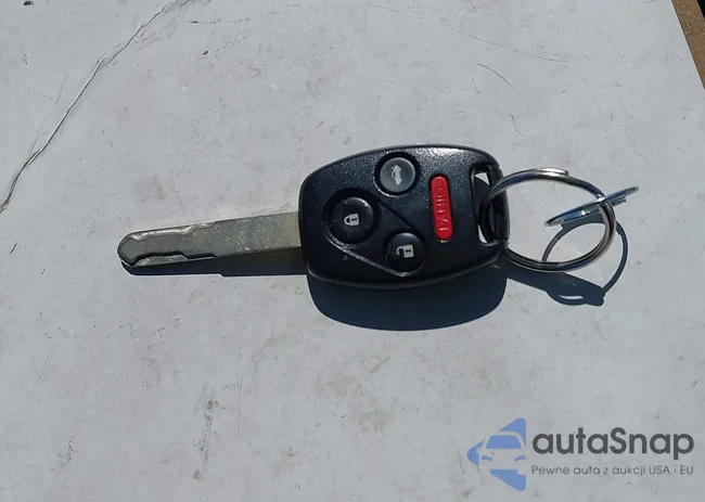 1HGCP2F89BA025575: 43176780