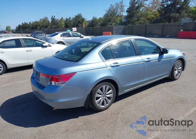 1HGCP2F89BA025575: 43176780