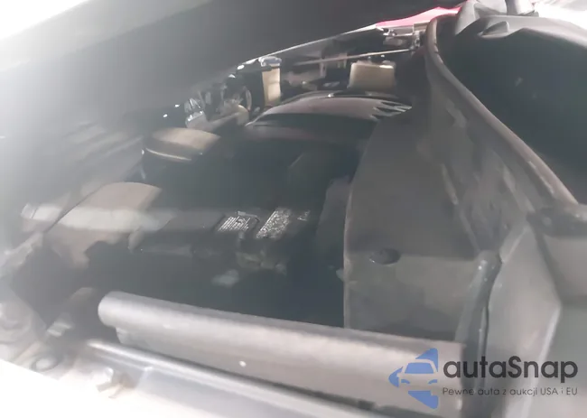 KNDPBCAC8E7601304: 43176858