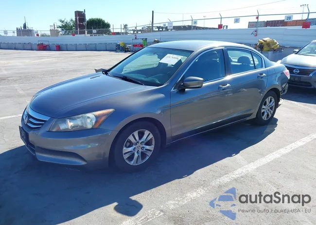 1HGCP2F47CA087751: 43176888