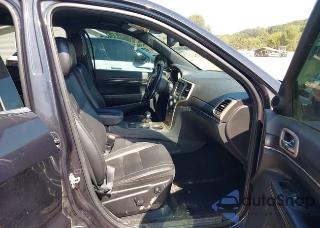 1C4RJFBG4EC553872: 43176981