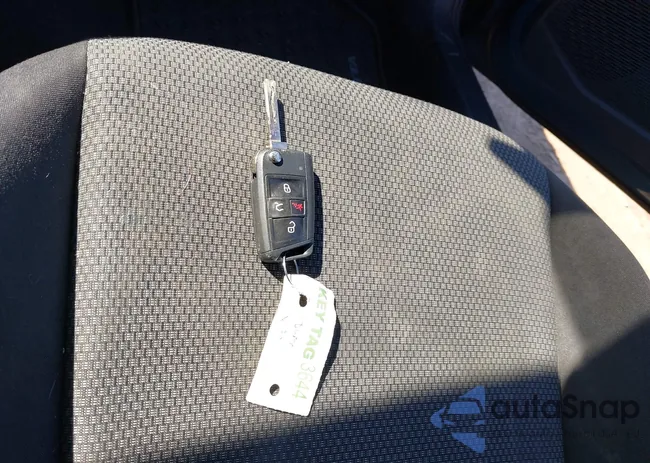 3VWC57BU4KM157471: 43178063