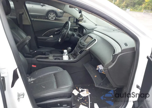 1G4GB5G36GF155256: 43178189