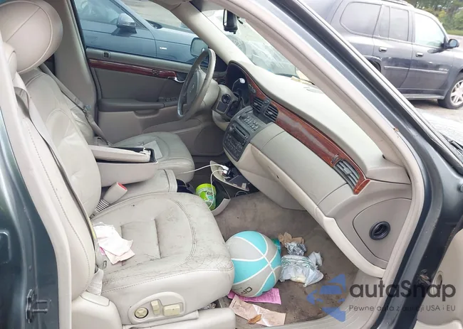 1G6KD54Y63U242009: 43178228