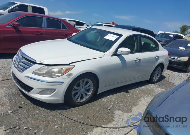 KMHGC4DD6DU220912: 43178348