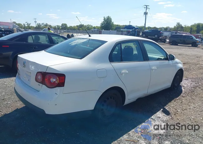 3VWJZ7AJ2AM022183: 43178362