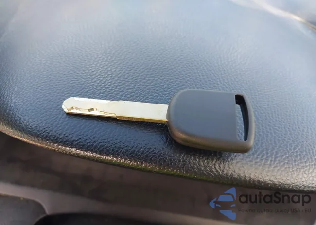 1HGCP2F43AA125179: 43178393