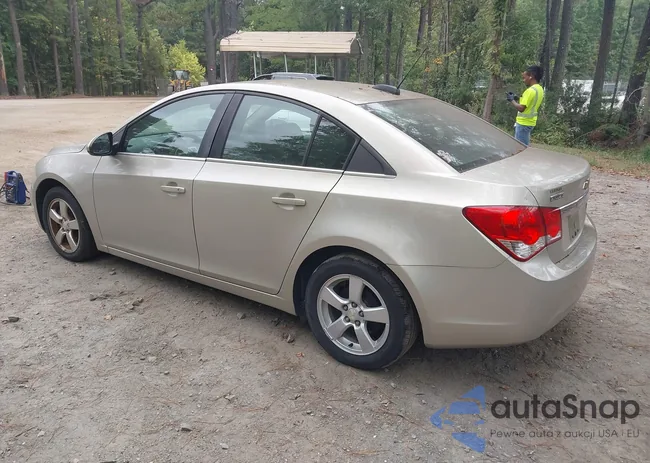 1G1PE5SB1G7195757: 43177608