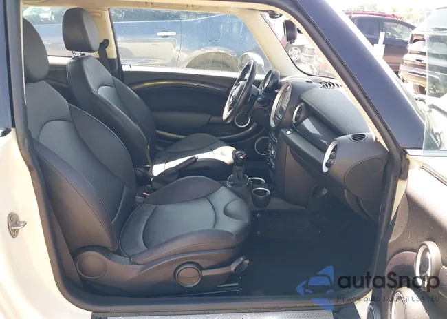 WMWSV3C54DT393845: 43177619