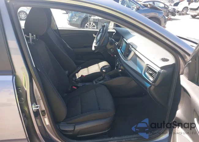 3KPA24AB2KE197544: 43177661