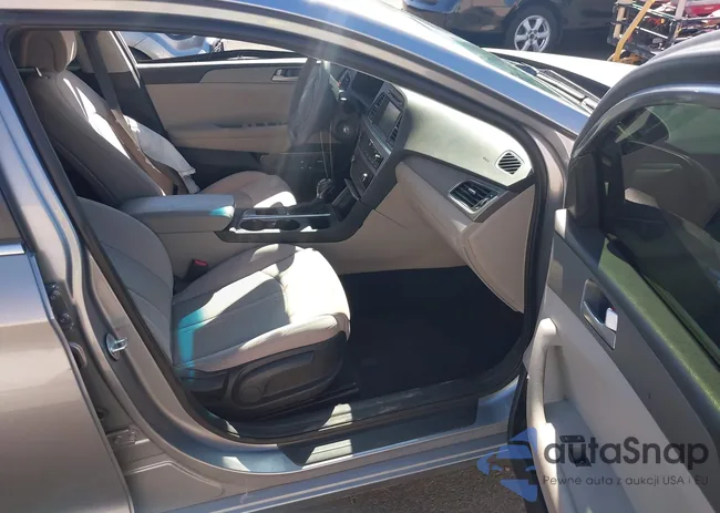 5NPE24AF9GH328220: 43177710