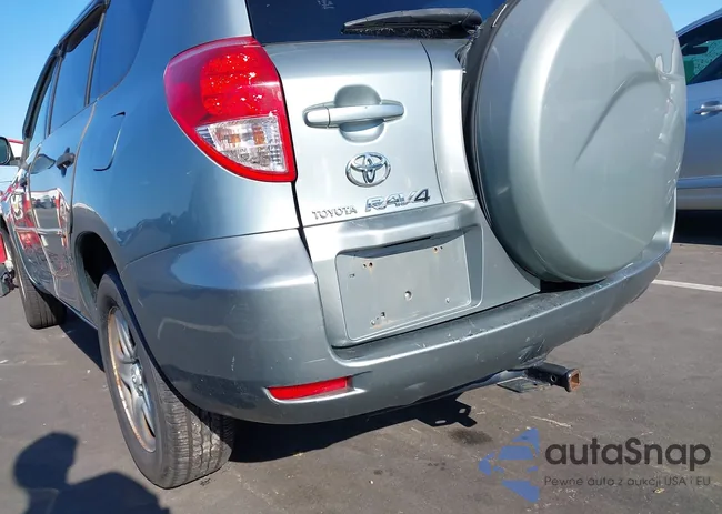 JTMBD33V875114959: 43177769