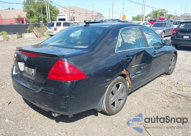 1HGCM65597A060261: 43177809