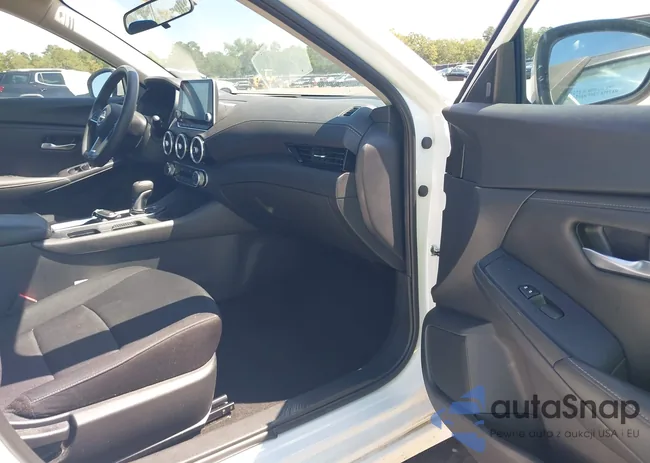 3N1AB8CV1RY219608: 43179003