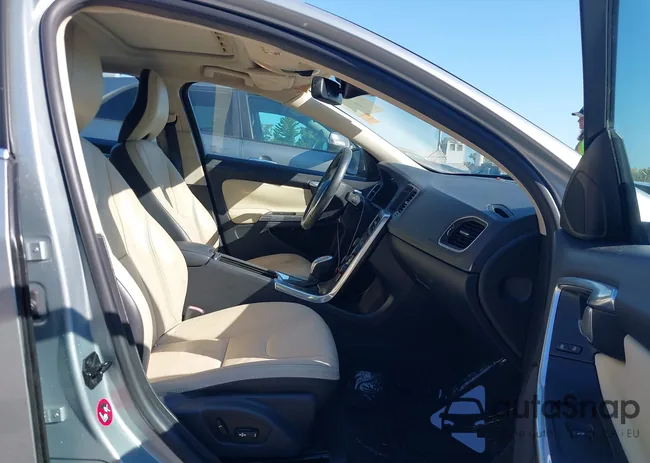 YV1612FS1D2206248: 43179174