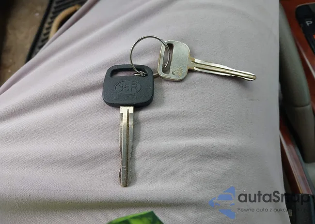 4T1BE32K22U573578: 43179185