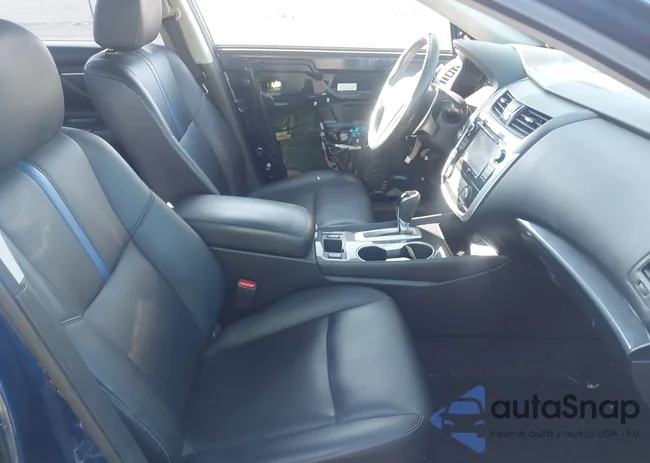 1N4AL3AP1JC230354: 43179195