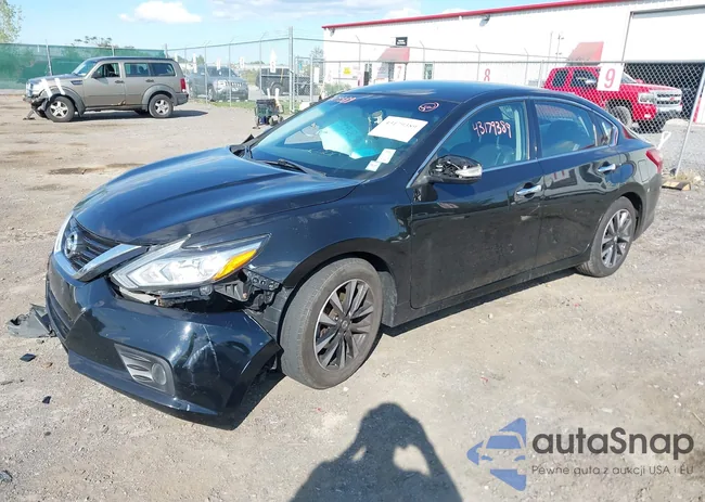 1N4AL3AP4JC189718: 43179389