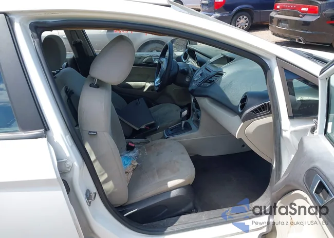 3FADP4BJ0FM130138: 43179422