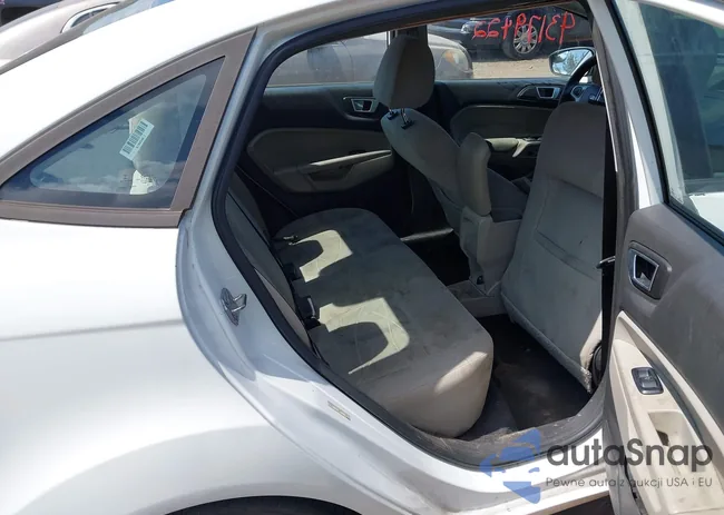 3FADP4BJ0FM130138: 43179422