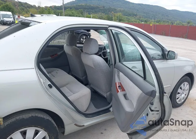 2T1BR32E83C012027: 43179469