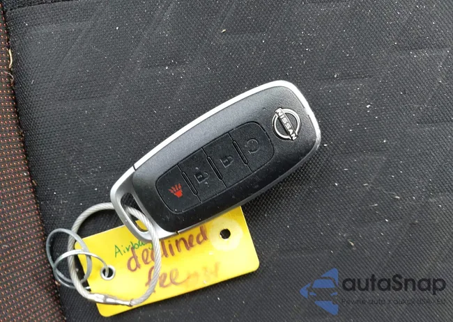 3N1CP5DV6RL520167: 43179525