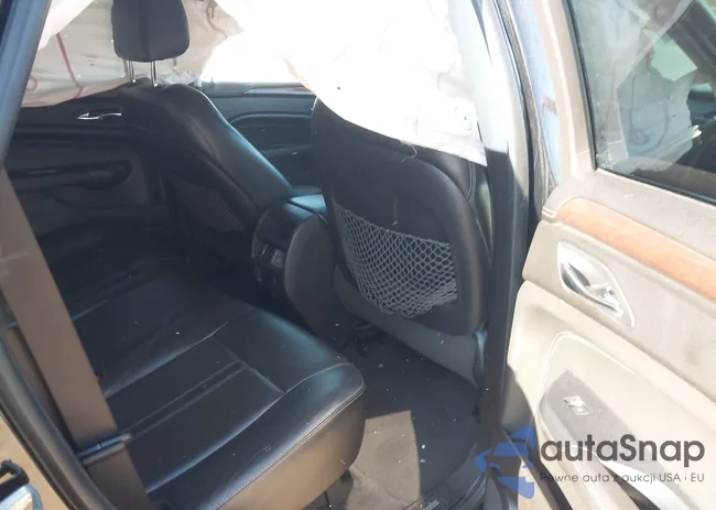 3GYFNHE35DS652568: 43179546