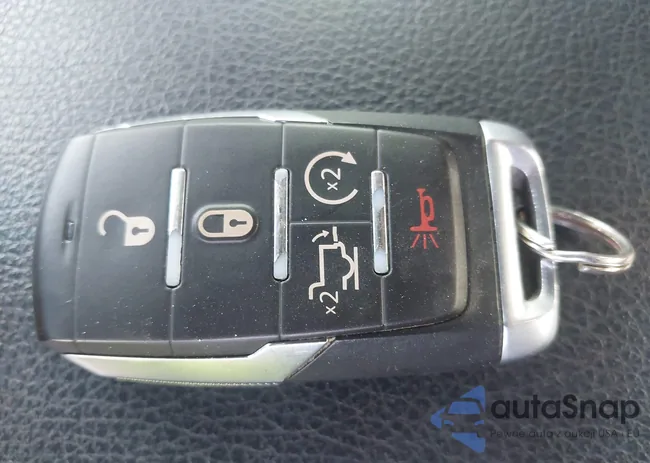 1C6SRFJT4LN365581: 43179556